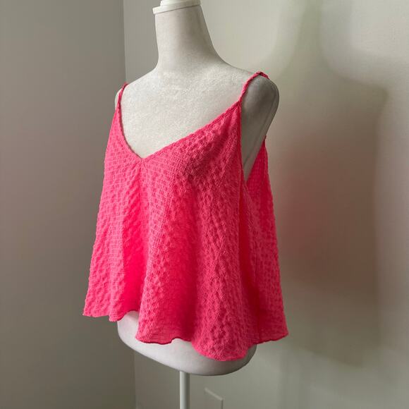 Lilly Pulitzer bright pink textured tank top size L - Picture 3 of 13